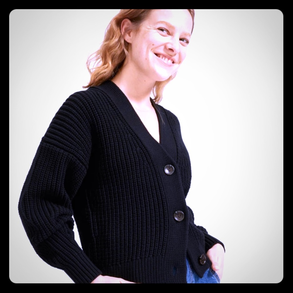 Textured Cotton Cropped Cardigan